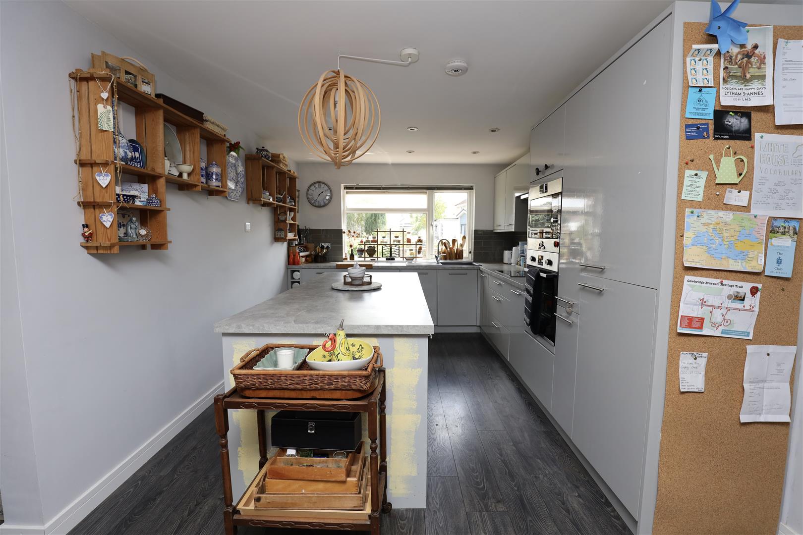 3 Limes Court, Cowbridge, Vale of Glamorgan, CF71 7BL
